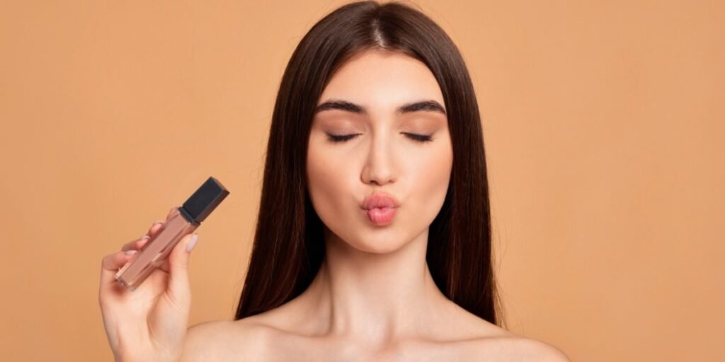 How Do You Achieve a Bold Lip Look Without It Smearing?