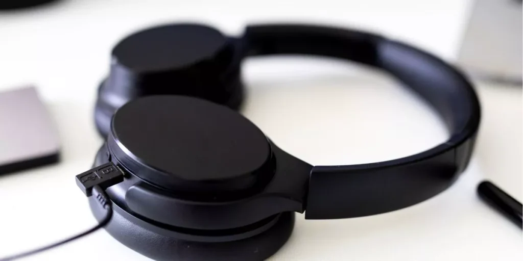 How Wireless Charging Is Changing the Gaming Headset Market How Wireless Charging Is Changing the Gaming Headset Market